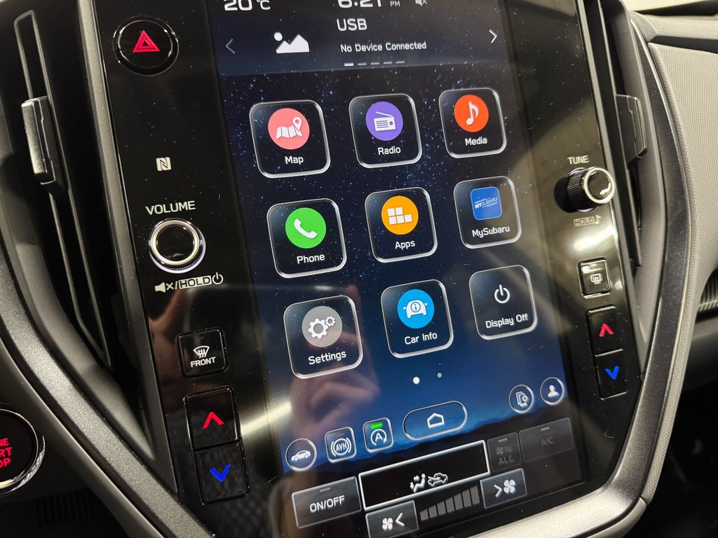 2024 Subaru Crosstrek LIMITED, 2.5L, TOIT, CUIR, CARPLAY, HARMON KARDON in Charlemagne, Quebec - 17 - w1024h768px