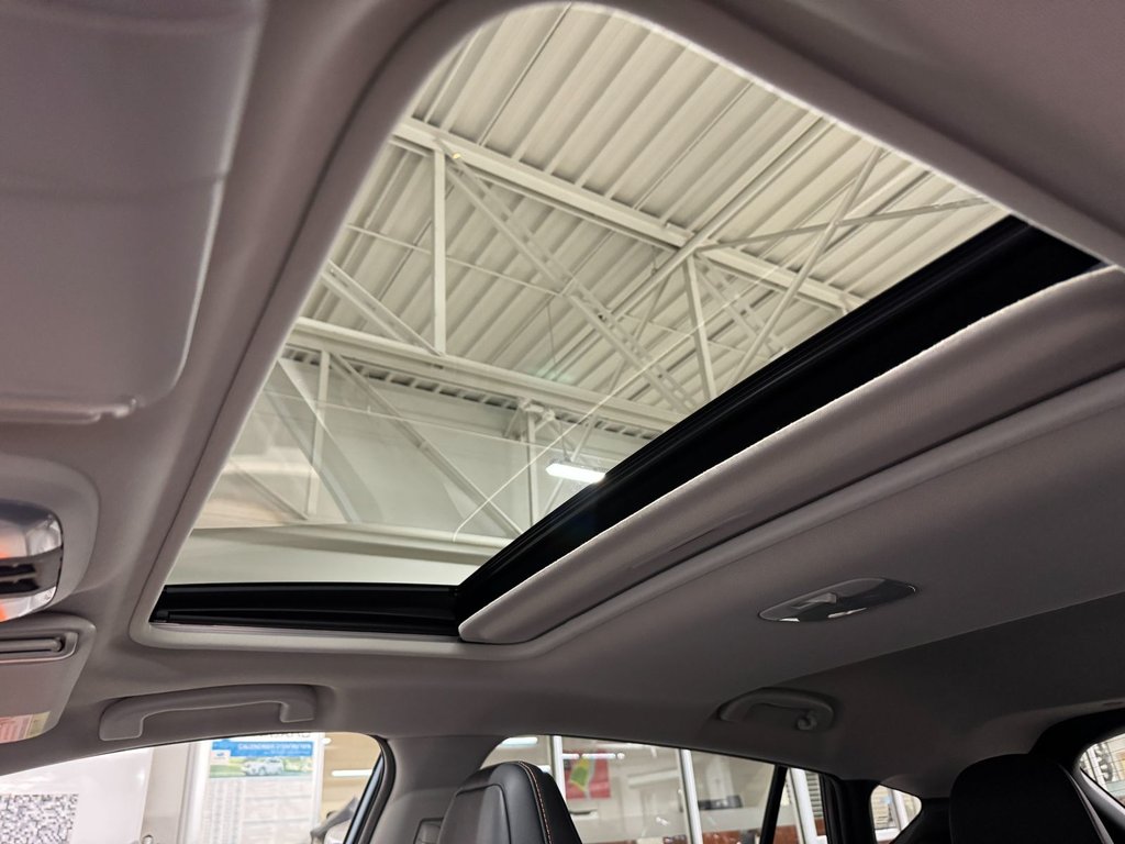 2024 Subaru Crosstrek LIMITED, 2.5L, TOIT, CUIR, CARPLAY, HARMON KARDON in Charlemagne, Quebec - 13 - w1024h768px