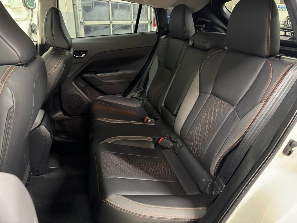 Subaru Crosstrek LIMITED, 2.5L, ECRAN 11.6, TOIT, CUIR, HARMON KAR 2024 à Charlemagne, Québec - 11 - w1024h768px
