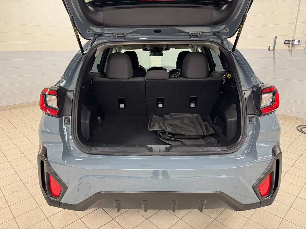 2024 Subaru Crosstrek TOURING, ECRAN 11.6, CARPLAY, BANCS CHAUFF, CAM in Charlemagne, Quebec - 7 - w1024h768px