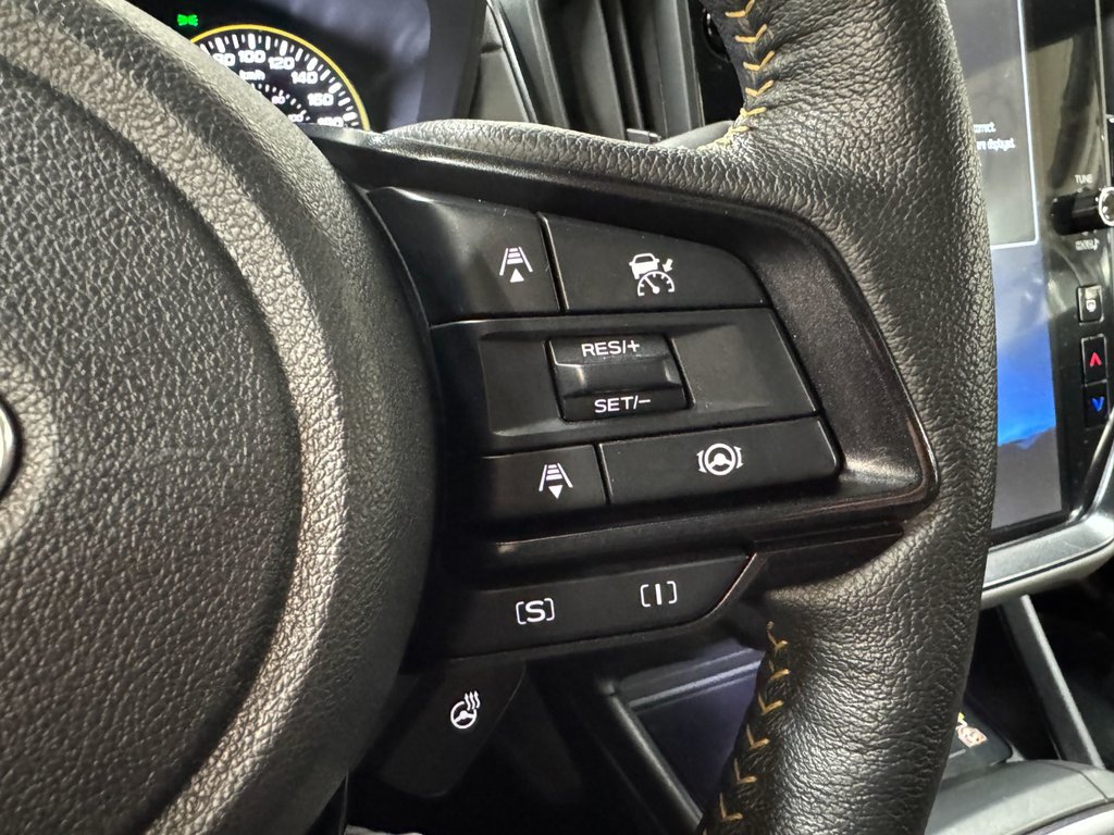 2024 Subaru Crosstrek ONYX, 2.5L, TOIT, ECRAN 11.6, CARPLAY, BANCS CHAU in Charlemagne, Quebec - 15 - w1024h768px