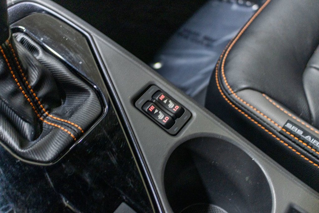 Subaru CROSSTREK LIMITED LIMITED, 2.5L, CUIR, TOIT, CARPLAY, HARMAN KARDON 2024 à Saint-Jérôme, Québec - 14 - w1024h768px