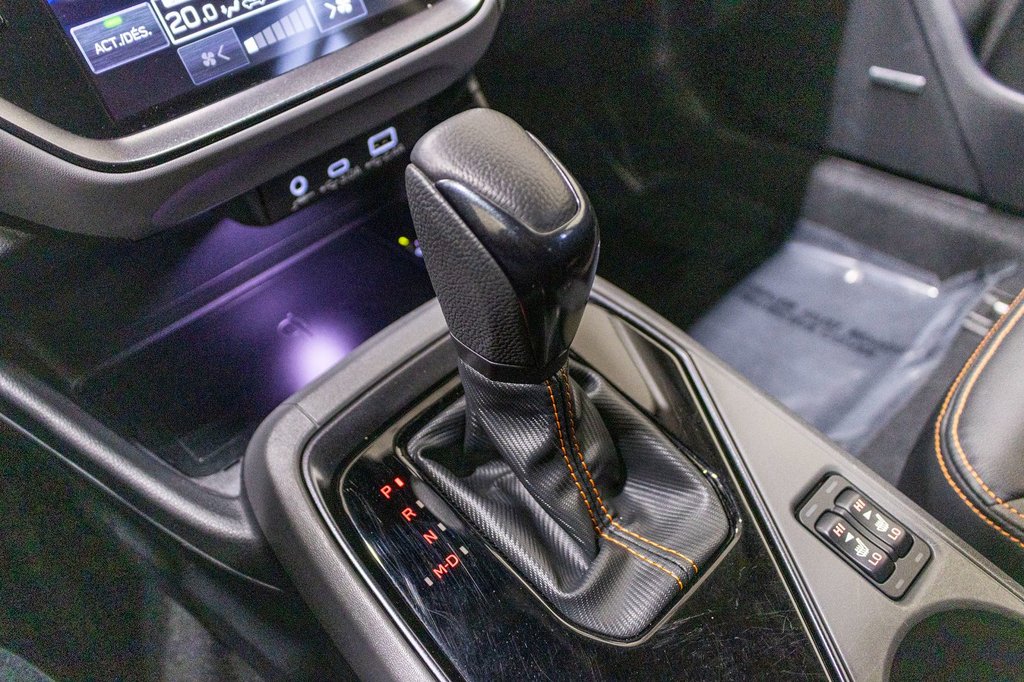 2024 Subaru Crosstrek LIMITED, 2.5L, CUIR, TOIT, CARPLAY, HARMAN KARDON in Charlemagne, Quebec - 12 - w1024h768px