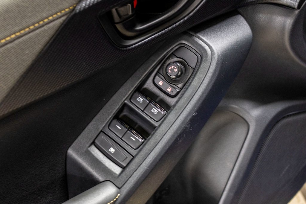 Subaru Crosstrek ONYX, 2.5L, TOIT, CARPLAY, ECRAN 11.6, BANCS CHAUF 2024 à Saint-Jérôme, Québec - 25 - w1024h768px