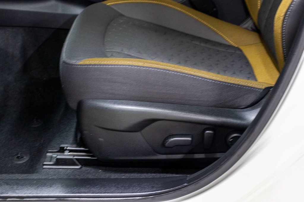 Subaru Crosstrek ONYX, 2.5L, TOIT, CARPLAY, ECRAN 11.6, BANCS CHAUF 2024 à Saint-Jérôme, Québec - 22 - w1024h768px