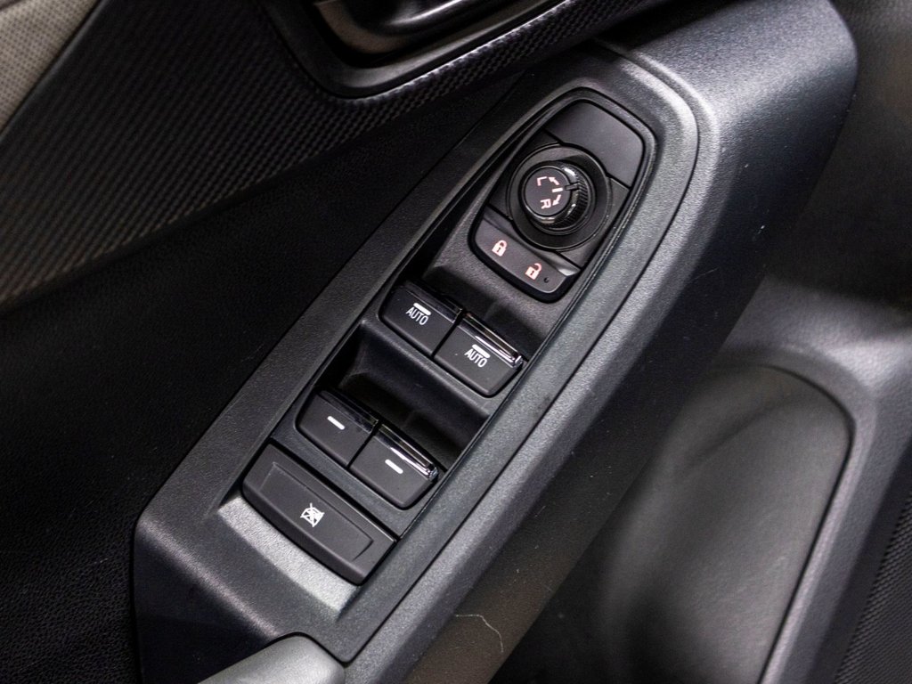 2024 Subaru Crosstrek ONYX, 2.5L, TOIT, CARPLAY, BANCS CHAUFF, CAM REC in Charlemagne, Quebec - 25 - w1024h768px
