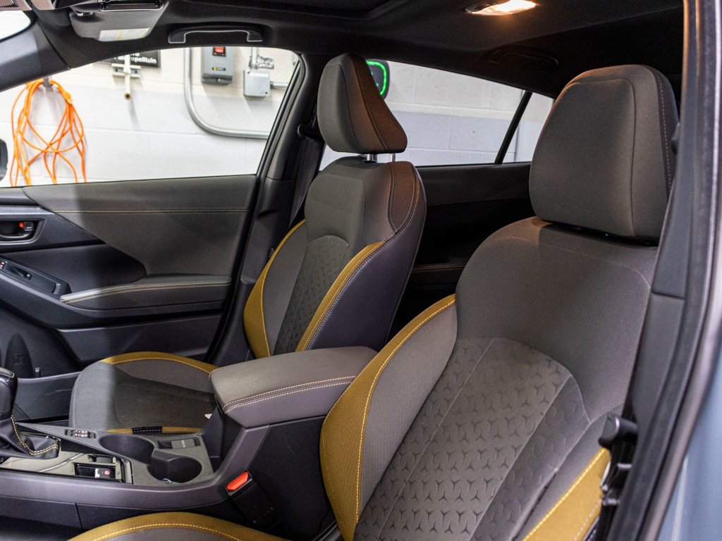 2024 Subaru Crosstrek ONYX, 2.5L, TOIT, CARPLAY, BANCS CHAUFF, CAM REC in Charlemagne, Quebec - 22 - w1024h768px
