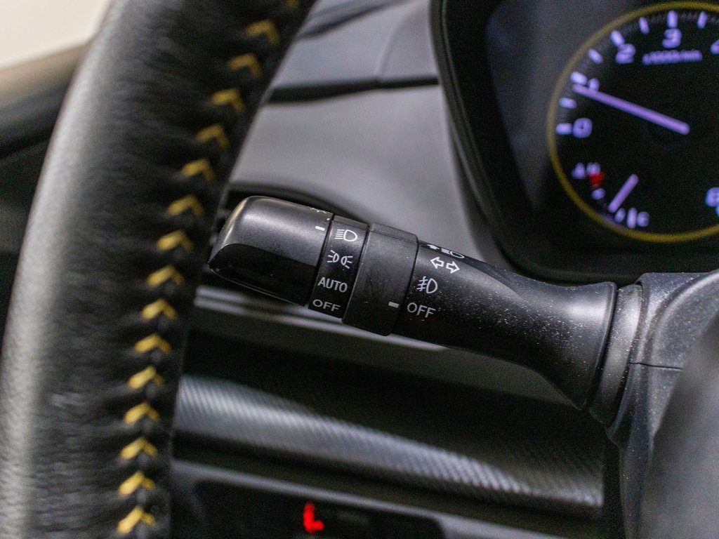Subaru Crosstrek ONYX, 2.5L, TOIT, CARPLAY, ECRAN 11.6, BANCS CHAUF 2024 à Saint-Jérôme, Québec - 17 - w1024h768px