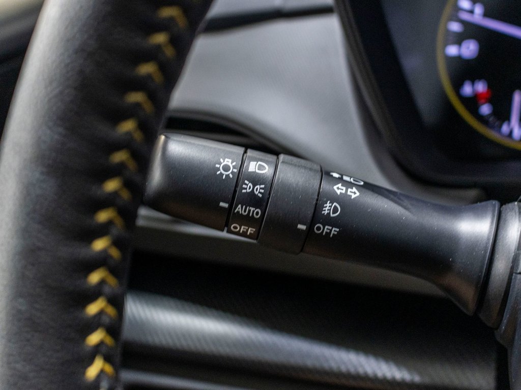 2024 Subaru Crosstrek ONYX, 2.5L, TOIT, CARPLAY, ECRAN 11.6, BANCS CHAUF in Saint-Jérôme, Quebec - 18 - w1024h768px
