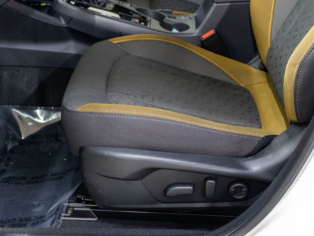 2024 Subaru Crosstrek ONYX, 2.5L, TOIT, CARPLAY, ECRAN 11.6, BANCS CHAUF in Saint-Jérôme, Quebec - 23 - w1024h768px