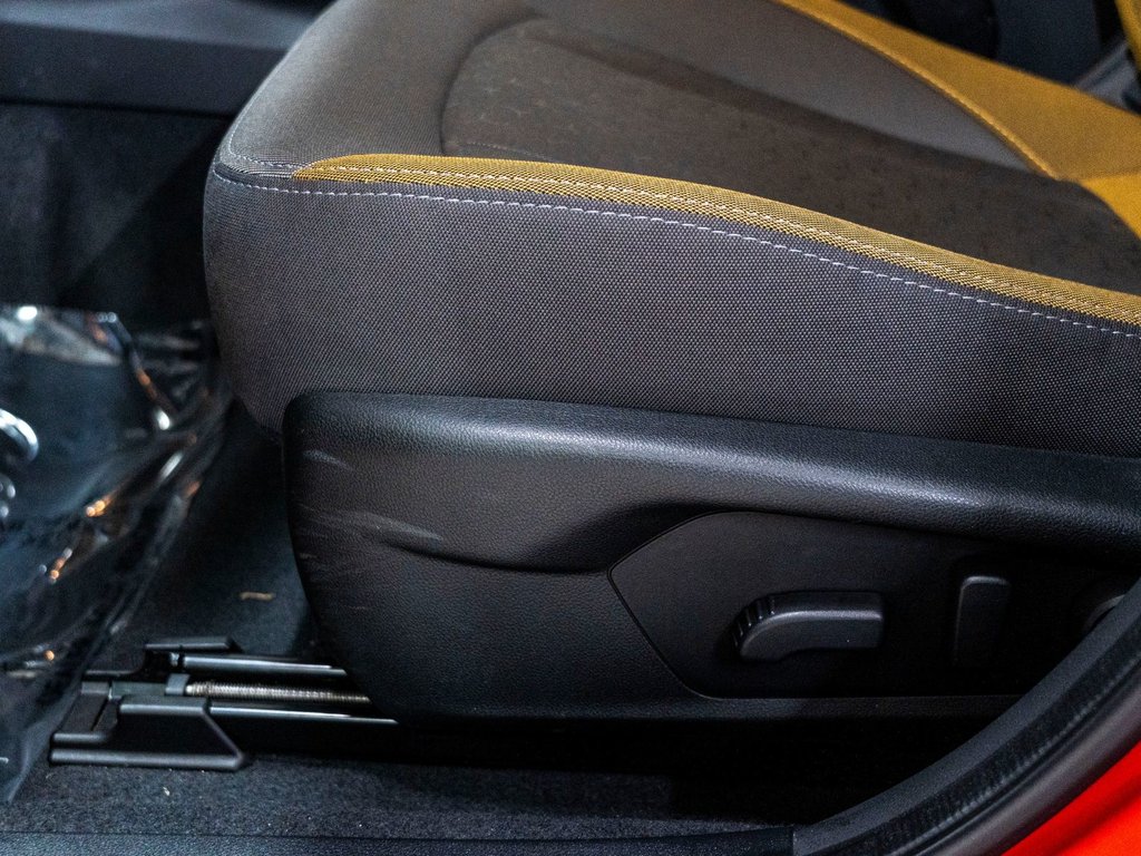 2024 Subaru Crosstrek ONYX, 2.5L, TOIT, CARPLAY, ECRAN 11.6, BANCS CHAUF in Saint-Jérôme, Quebec - 21 - w1024h768px