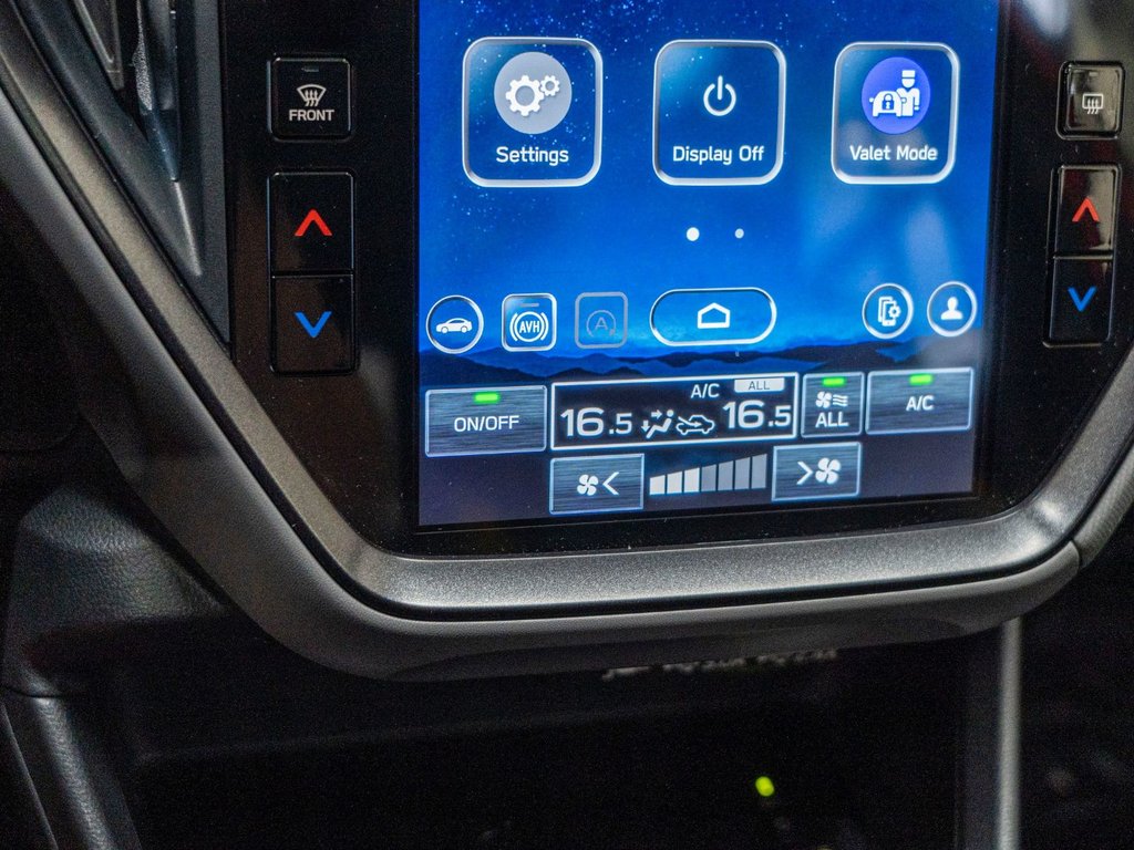 2024 Subaru Crosstrek ONYX, 2.5L, TOIT, CARPLAY, ECRAN 11.6, BANCS CHAUF in Saint-Jérôme, Quebec - 14 - w1024h768px