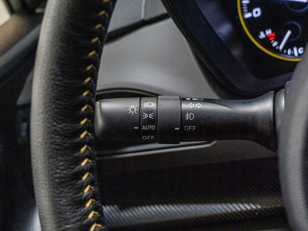 Subaru Crosstrek ONYX, 2.5L, TOIT, CARPLAY, ECRAN 11.6, BANCS CHAUF 2024 à Saint-Jérôme, Québec - 16 - w1024h768px