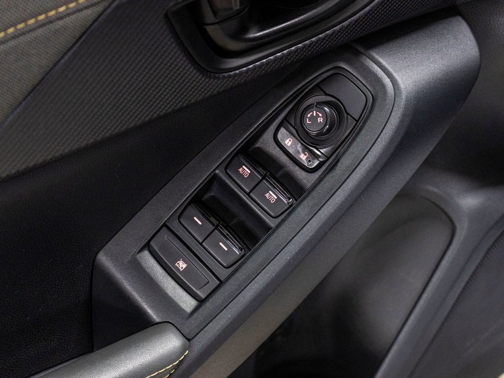 2024 Subaru Crosstrek ONYX, 2.5L, TOIT, CARPLAY, ECRAN 11.6, BANCS CHAUF in Saint-Jérôme, Quebec - 26 - w1024h768px