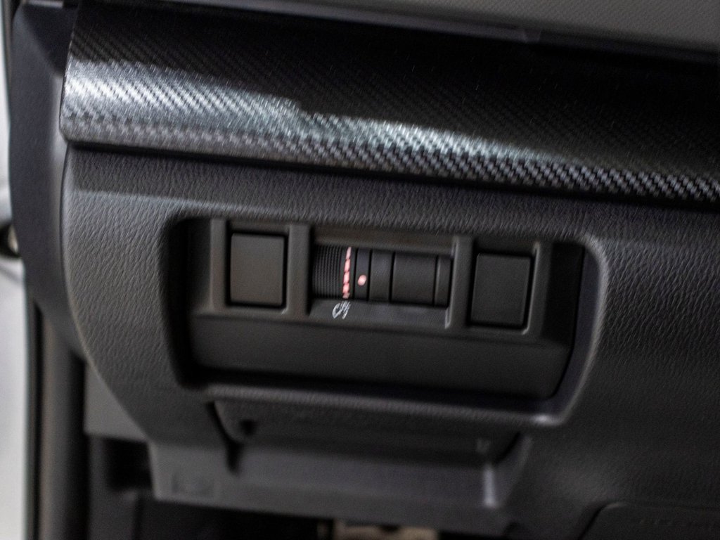 Subaru Crosstrek ONYX, 2.5L, TOIT, CARPLAY, ECRAN 11.6, BANCS CHAUF 2024 à Saint-Jérôme, Québec - 20 - w1024h768px