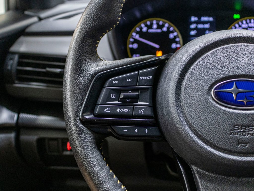 Subaru Crosstrek ONYX, 2.5L, TOIT, CARPLAY, ECRAN 11.6, BANCS CHAUF 2024 à Saint-Jérôme, Québec - 10 - w1024h768px