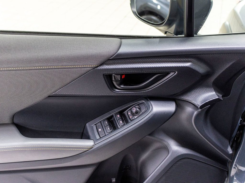 Subaru Crosstrek ONYX, 2.5L, TOIT, CARPLAY, ECRAN 11.6, BANCS CHAUF 2024 à Saint-Jérôme, Québec - 25 - w1024h768px
