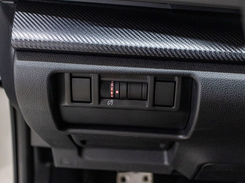 2024 Subaru Crosstrek ONYX, 2.5L, TOIT, CARPLAY, ECRAN 11.6, BANCS CHAUF in Charlemagne, Quebec - 20 - w1024h768px