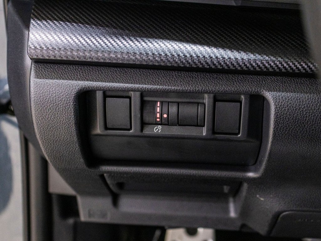 Subaru Crosstrek ONYX, 2.5L, TOIT, CARPLAY, ECRAN 11.6, BANCS CHAUF 2024 à Saint-Jérôme, Québec - 19 - w1024h768px