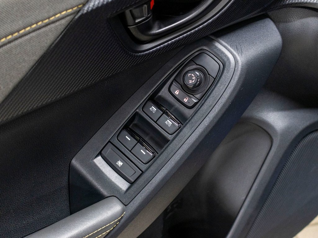 2024 Subaru Crosstrek ONYX, 2.5L, TOIT, CARPLAY, ECRAN 11.6, BANCS CHAUF in Saint-Jérôme, Quebec - 27 - w1024h768px