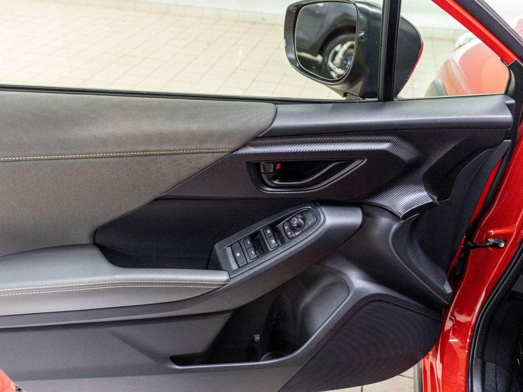 2024 Subaru Crosstrek ONYX, 2.5L, TOIT, CARPLAY, ECRAN 11.6, BANCS CHAUF in Saint-Jérôme, Quebec - 25 - w1024h768px