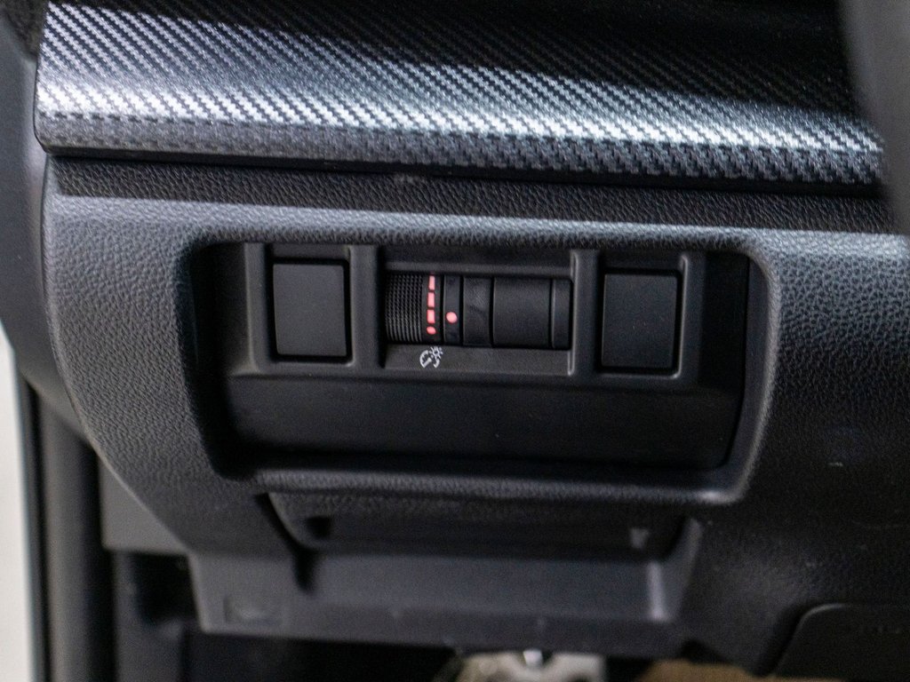 Subaru Crosstrek ONYX, 2.5L, TOIT, CARPLAY, ECRAN 11.6, BANCS CHAUF 2024 à Saint-Jérôme, Québec - 20 - w1024h768px