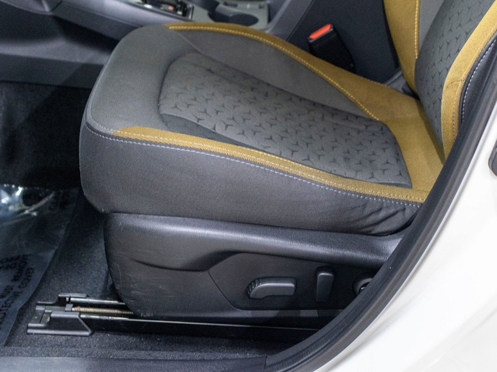 Subaru Crosstrek ONYX, 2.5L, TOIT, CARPLAY, ECRAN 11.6, BANCS CHAUF 2024 à Saint-Jérôme, Québec - 23 - w1024h768px
