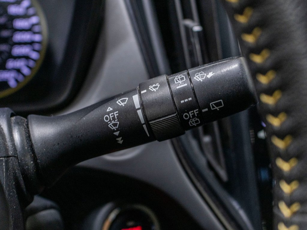 Subaru Crosstrek ONYX, 2.5L, TOIT, CARPLAY, ECRAN 11.6, BANCS CHAUF 2024 à Saint-Jérôme, Québec - 18 - w1024h768px