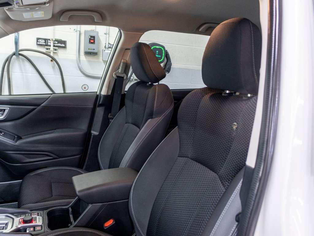 2019 Subaru FORESTER COMMODITÉ CONVENIENCE, BANCS CHAUFF, CARPLAY, CAMERA RECUL in Charlemagne, Quebec - 25 - w1024h768px