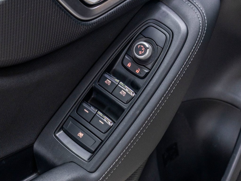 2019 Subaru FORESTER COMMODITÉ CONVENIENCE, BANCS CHAUFF, CARPLAY, CAMERA RECUL in Charlemagne, Quebec - 27 - w1024h768px