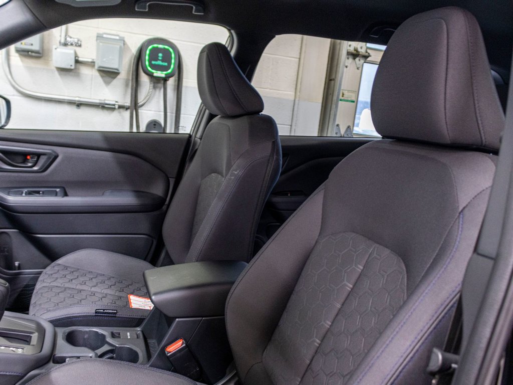 Subaru FORESTER COMMODITÉ CONVENIENCE, EYESIGHT, CARPLAY, BANCS CHAUFF, CAM 2025 à Charlemagne, Québec - 18 - w1024h768px
