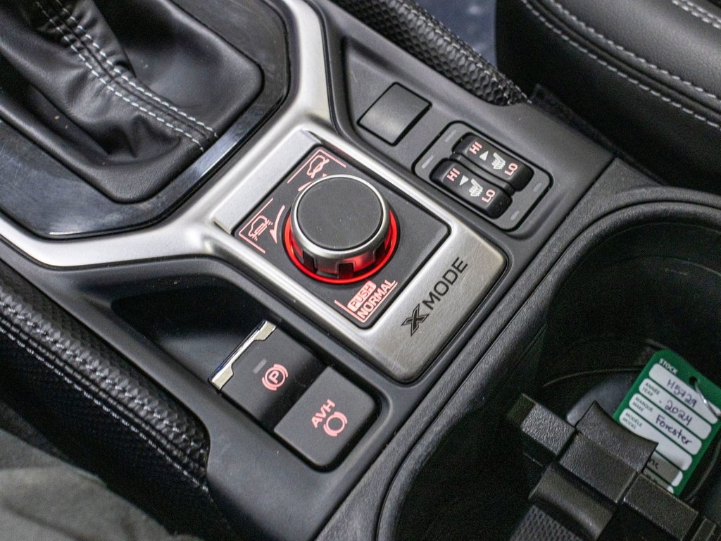 2024 Subaru FORESTER LIMITED in Saint-Jérôme, Quebec - 16 - w1024h768px