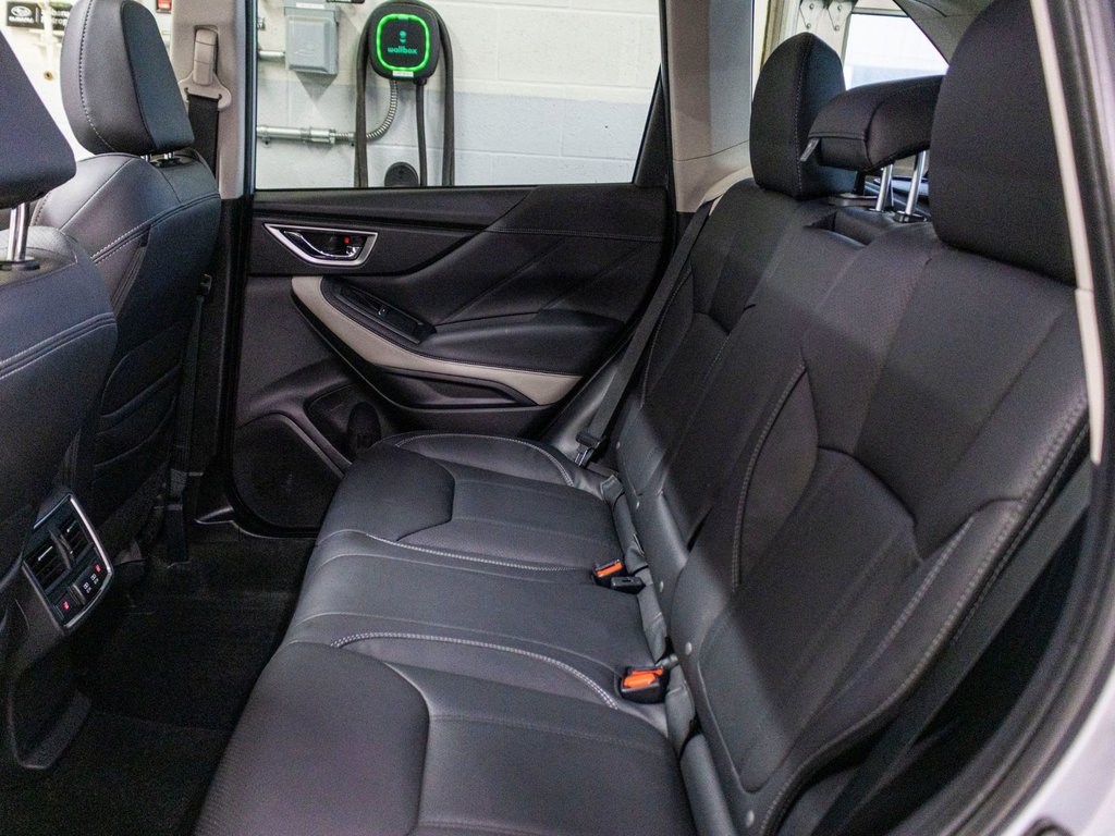 Subaru FORESTER LIMITED LIMITED, CUIR, TOIT, CARPLAY, HARMAN KARDON, CAM 2024 à Charlemagne, Québec - 31 - w1024h768px