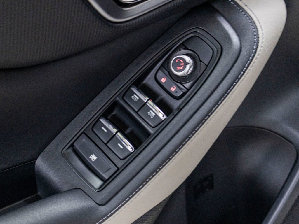 2024 Subaru FORESTER LIMITED LIMITED, CUIR, TOIT, CARPLAY, HARMAN KARDON, CAM in Saint-Jérôme, Quebec - 28 - w1024h768px