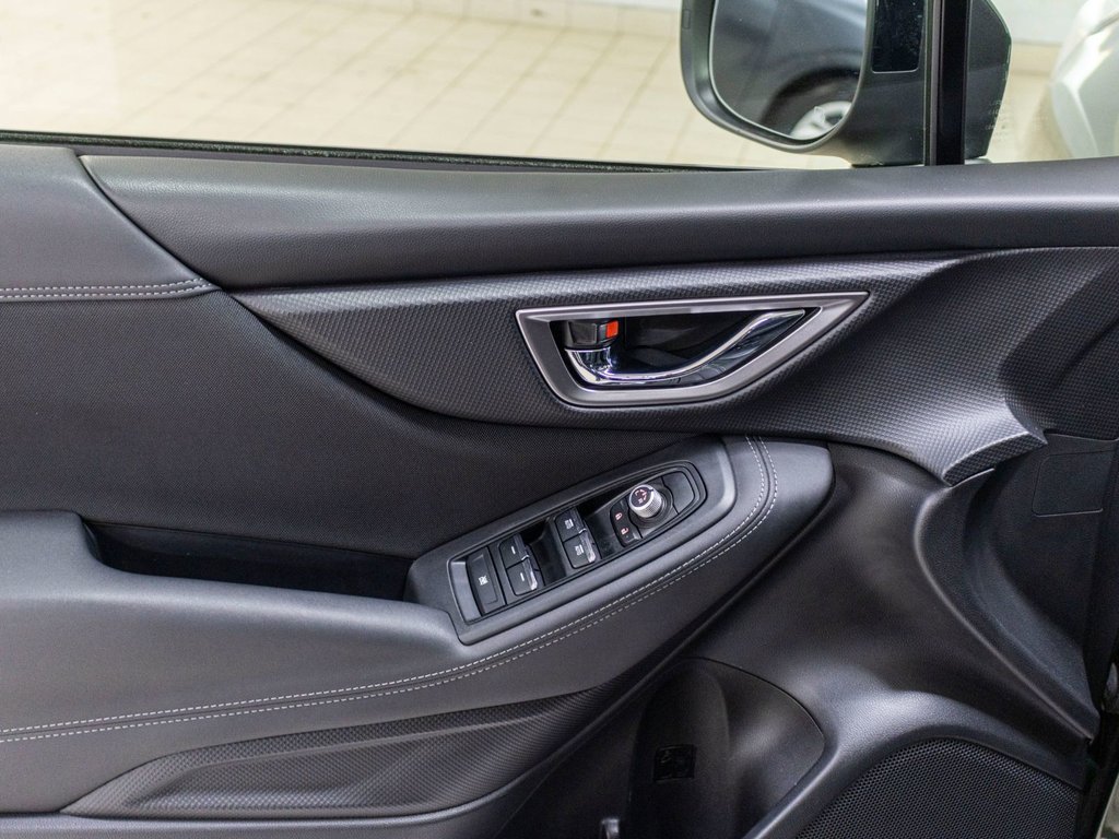 2023 Subaru FORESTER TOURING TOURING, TOIT, CARPLAY, BANCS CHAUFF, ECRAN 11.6 in Saint-Jérôme, Quebec - 27 - w1024h768px