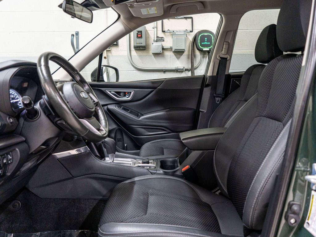 Subaru FORESTER TOURING TOURING, TOIT, CARPLAY, BANCS CHAUFF, EYESIGHT,CAM 2024 à Saint-Jérôme, Québec - 20 - w1024h768px