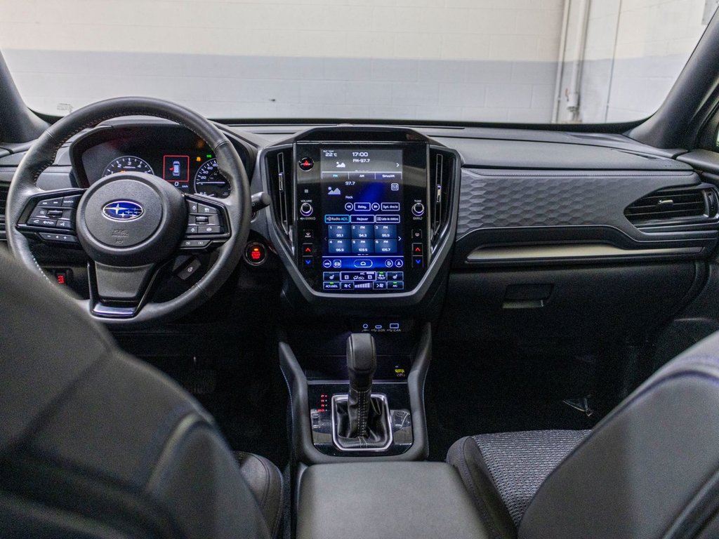2025 Subaru FORESTER TOURING TOURING, TOIT, CARPLAY, BANCS CHAUFF, ECRAN 11.6 in Charlemagne, Quebec - 19 - w1024h768px