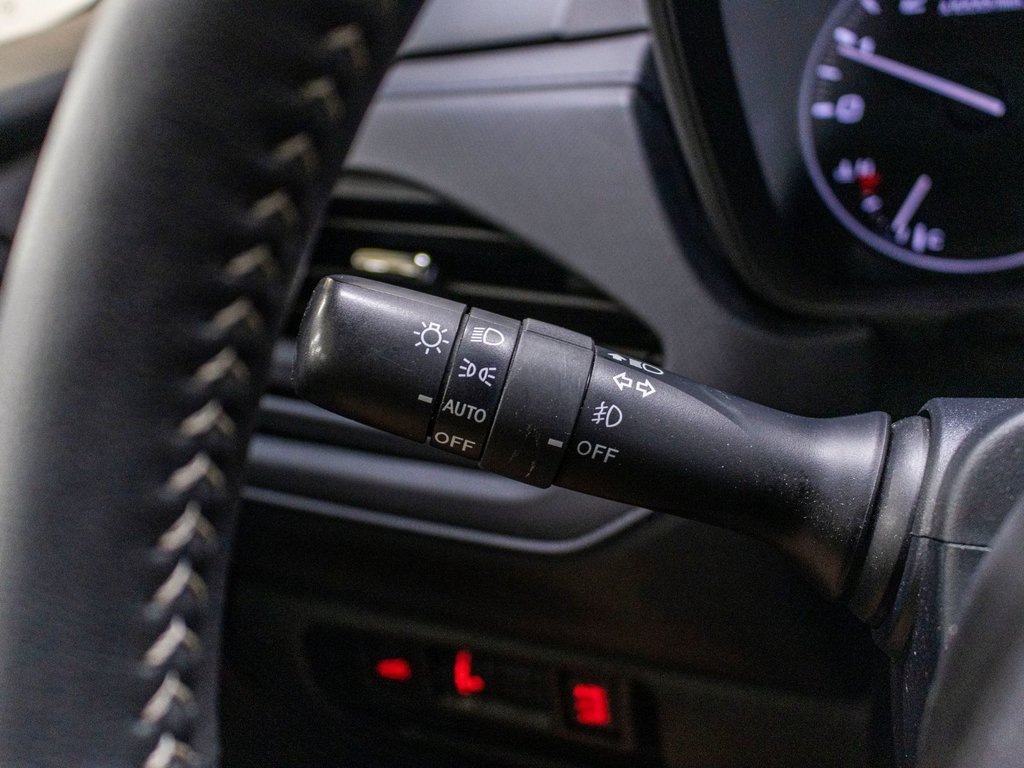 2025 Subaru FORESTER TOURING TOURING, TOIT, CARPLAY, BANCS CHAUFF, ECRAN 11.6 in Charlemagne, Quebec - 16 - w1024h768px