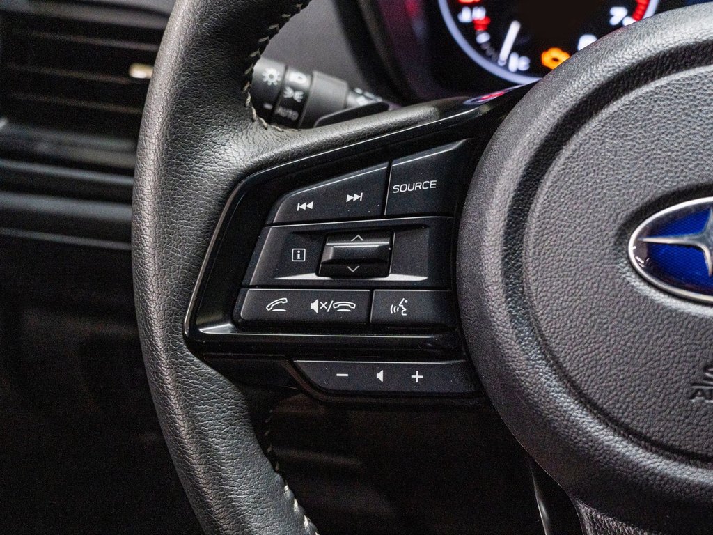 Subaru FORESTER TOURING TOURING, TOIT, ECRAN 11.6, CARPLAY, BANCS CHAUFF 2025 à Charlemagne, Québec - 11 - w1024h768px
