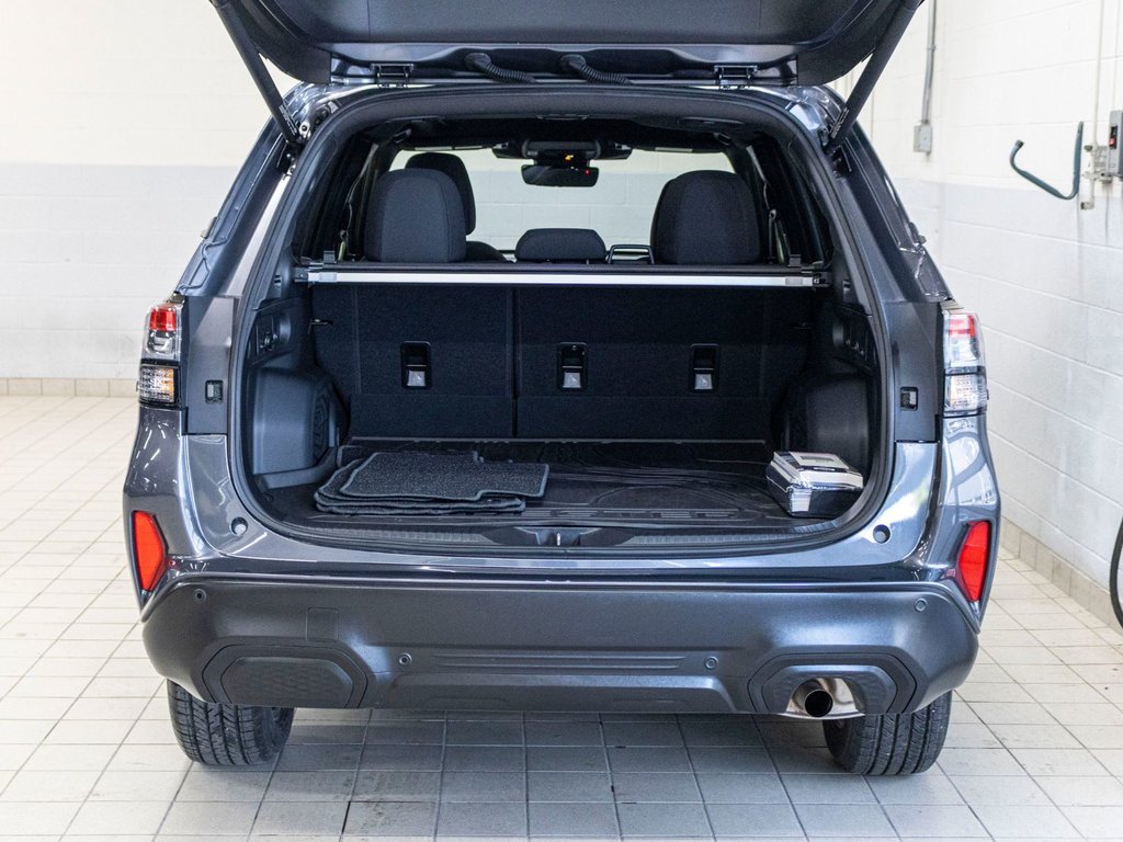 Subaru FORESTER TOURING TOURING, TOIT, CARPLAY, BANCS CHAUFF, ECRAN 11.6 2025 à Charlemagne, Québec - 29 - w1024h768px