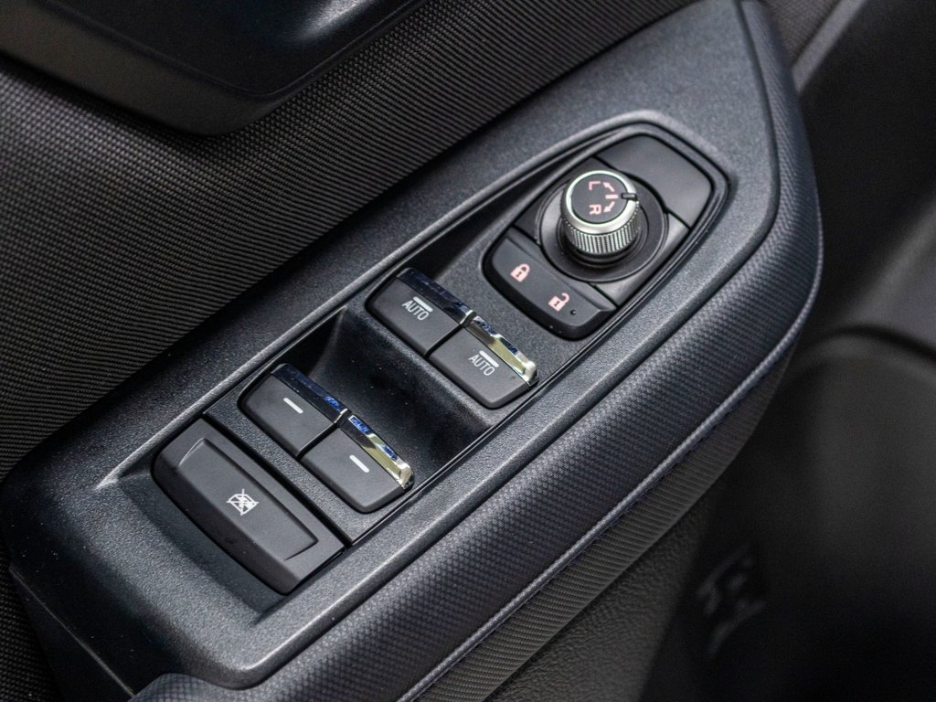 2025 Subaru FORESTER TOURING TOURING, TOIT, CARPLAY, BANCS CHAUFF, ECRAN 11.6 in Charlemagne, Quebec - 26 - w1024h768px