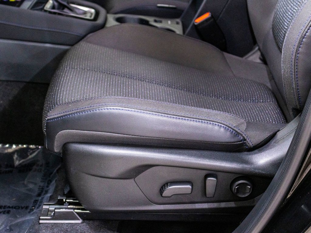 2025 Subaru FORESTER TOURING TOURING, TOIT, CARPLAY, BANCS CHAUFF, ECRAN 11.6 in Charlemagne, Quebec - 22 - w1024h768px