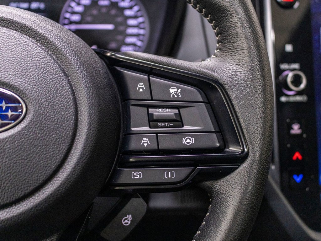 2025 Subaru FORESTER TOURING TOURING, TOIT, CARPLAY, BANCS CHAUFF, ECRAN 11.6 in Charlemagne, Quebec - 11 - w1024h768px