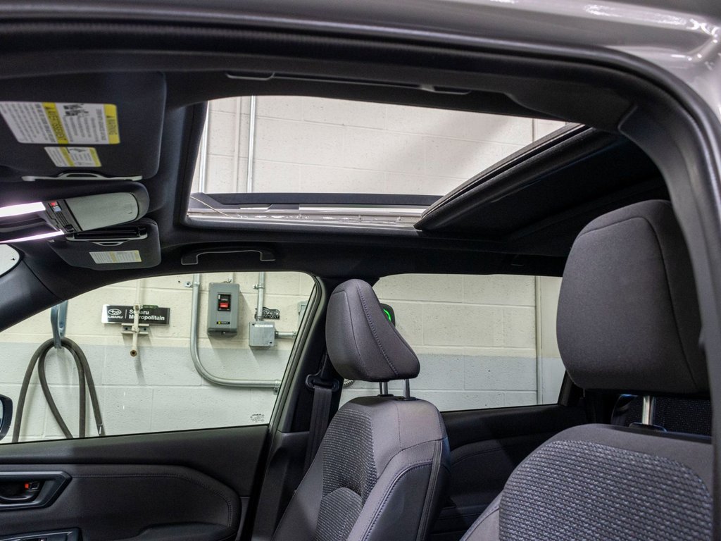 2025 Subaru FORESTER TOURING TOURING, TOIT, CARPLAY, BANCS CHAUFF, ECRAN 11.6 in Charlemagne, Quebec - 9 - w1024h768px