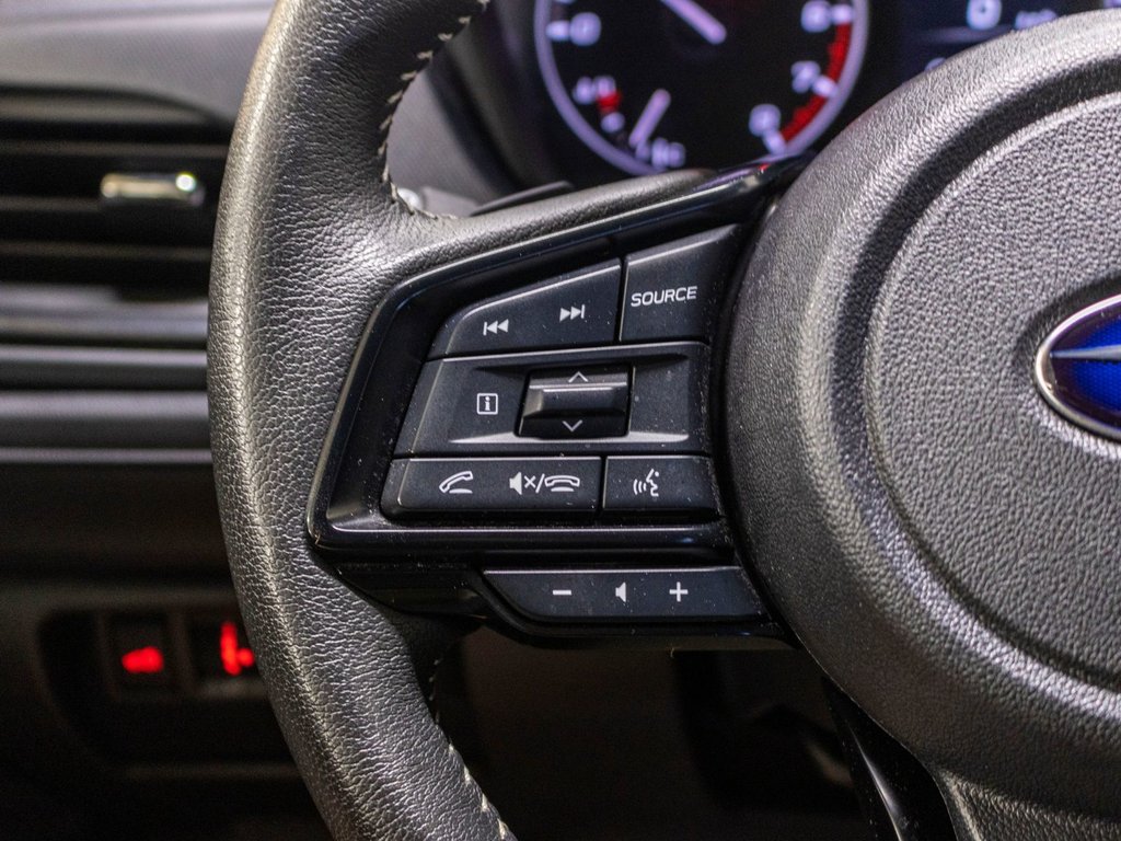 2025 Subaru FORESTER TOURING TOURING, TOIT, CARPLAY, BANCS CHAUFF, ECRAN 11.6 in Charlemagne, Quebec - 11 - w1024h768px