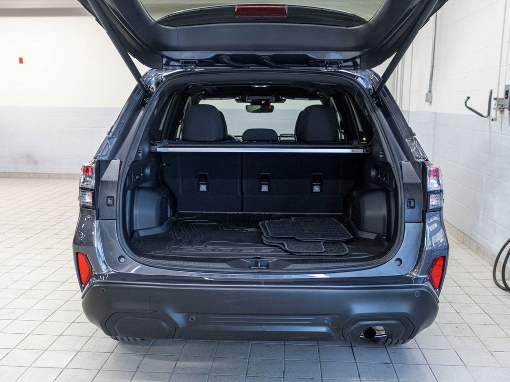 2025 Subaru FORESTER TOURING TOURING, TOIT, CARPLAY, BANCS CHAUFF, ECRAN 11.6 in Saint-Jérôme, Quebec - 34 - w1024h768px