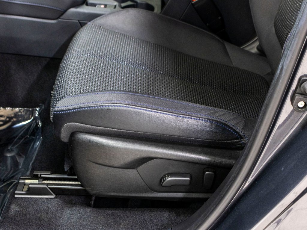 2025 Subaru FORESTER TOURING TOURING, TOIT, CARPLAY, BANCS CHAUFF, ECRAN 11.6 in Saint-Jérôme, Quebec - 29 - w1024h768px