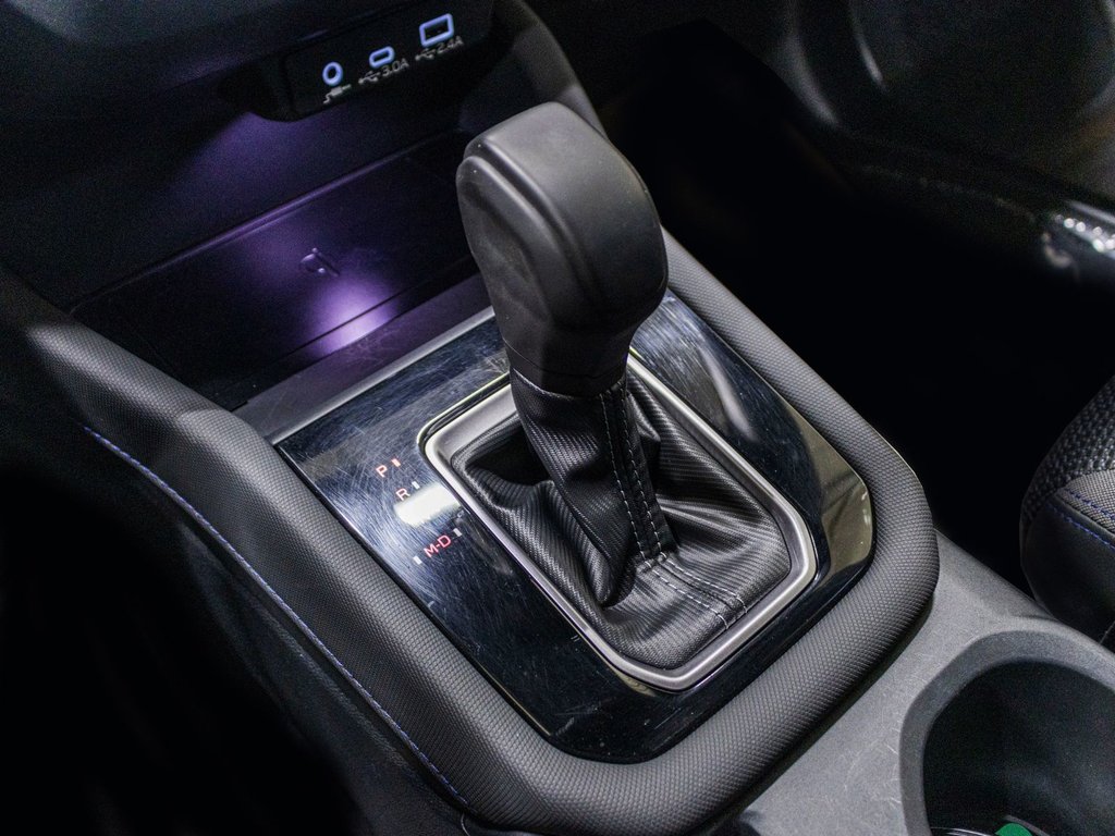 2025 Subaru FORESTER TOURING TOURING, TOIT, CARPLAY, BANCS CHAUFF, ECRAN 11.6 in Saint-Jérôme, Quebec - 13 - w1024h768px