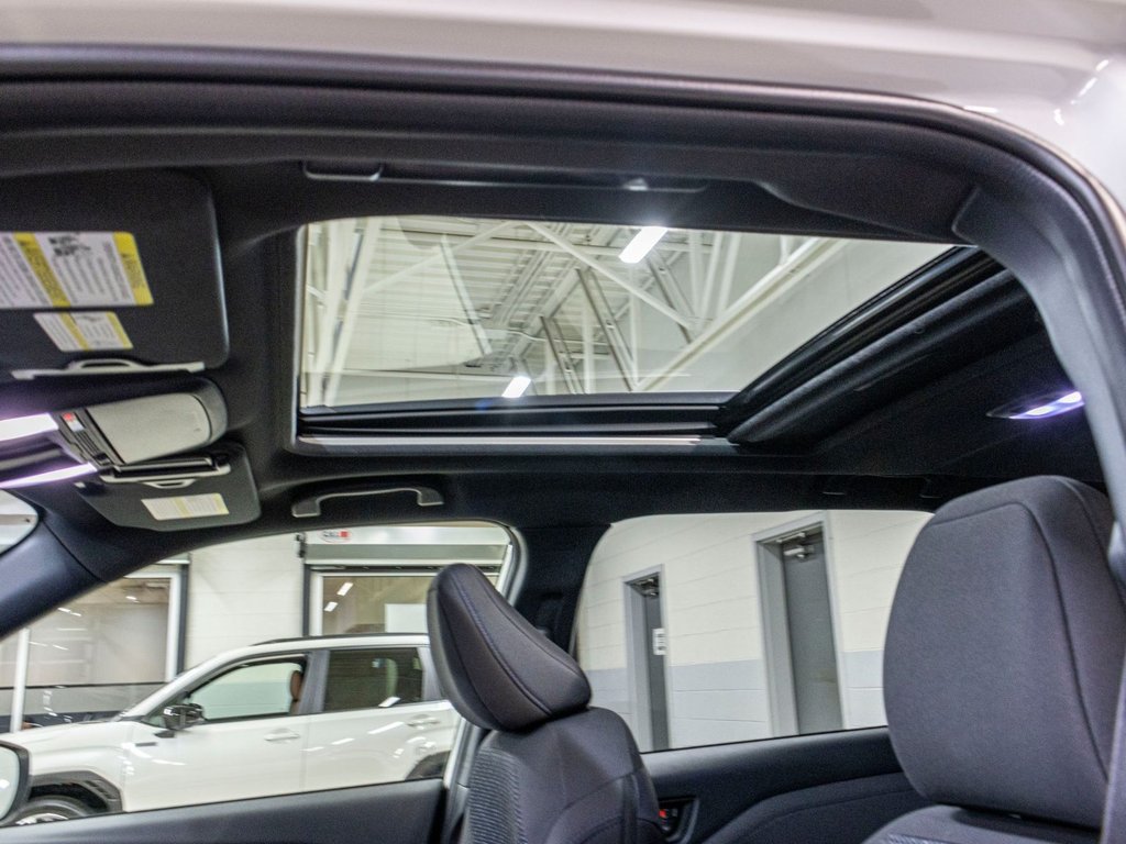 Subaru FORESTER TOURING TOURING, TOIT, ECRAN 11.6, CARPLAY, BANCS CHAUFF 2025 à Saint-Jérôme, Québec - 25 - w1024h768px