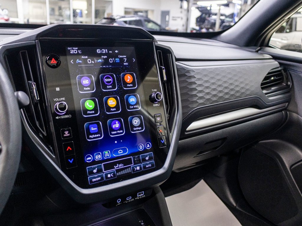 Subaru FORESTER TOURING TOURING, TOIT, ECRAN 11.6, CARPLAY, BANCS CHAUFF 2025 à Saint-Jérôme, Québec - 12 - w1024h768px